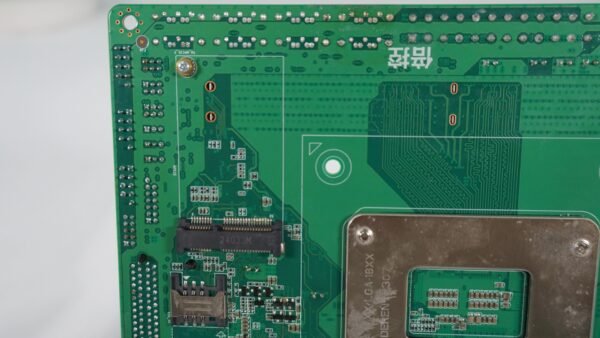 1700NP-NAS-mPCIe接口特写 1700NP-NAS 8-SATA 4-Port 2.5GbE Motherboard